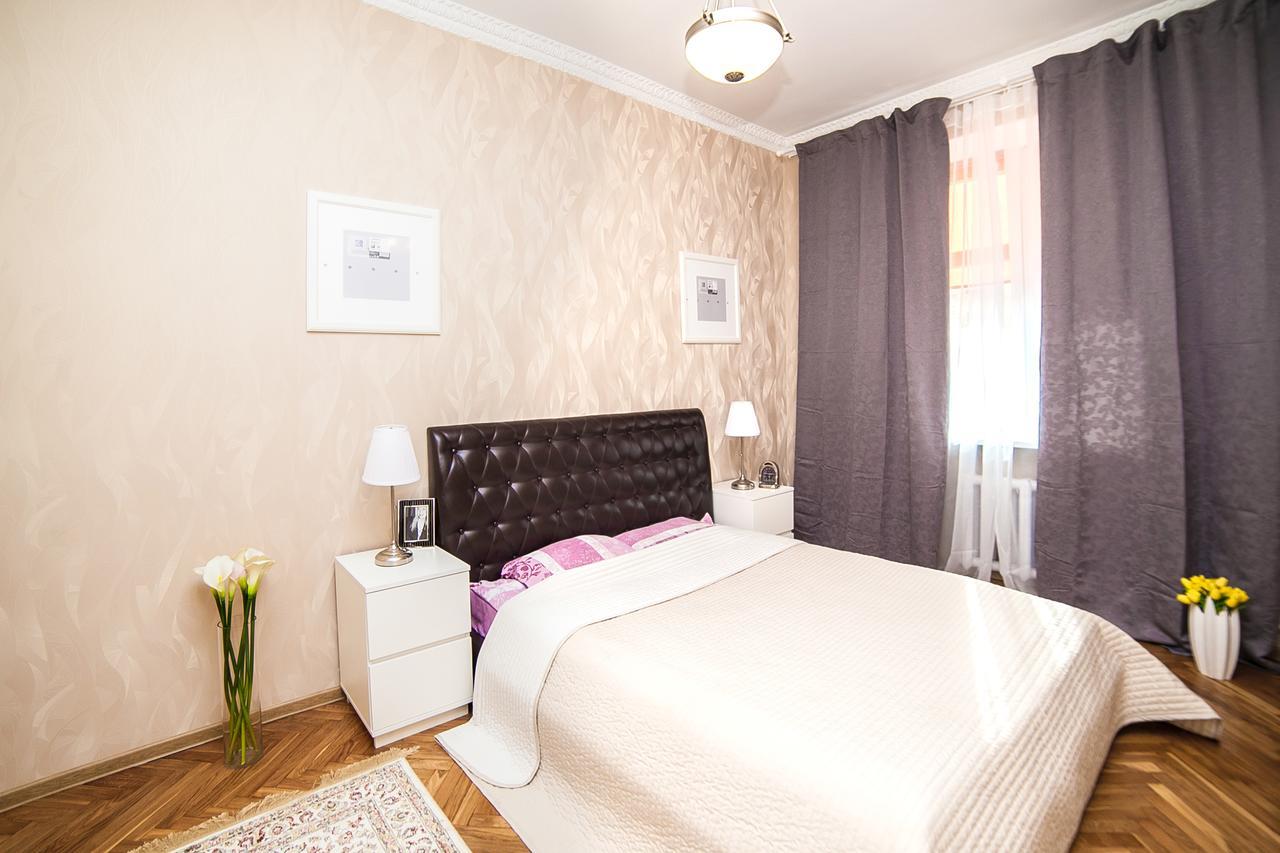 Apartment Lenina 3 Минск Екстериор снимка